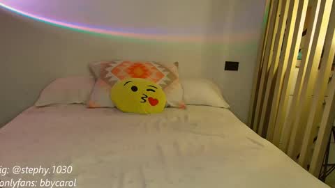 stephany online show from 09-27-25, 03:22