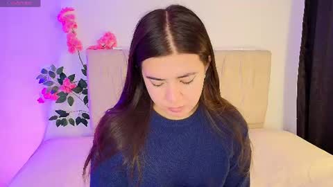 Snapshot of stepha_sweet chatting on 06-17-26, 05:10 Emma online show from 06-17-26, 05:10
