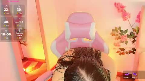 Snapshot of stepha_sweet chatting on 06-26-26, 05:23 Emma online show from 06-26-26, 05:23
