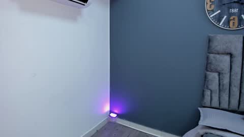 Stephane Rouss online show from 11-27-25, 08:00