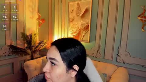         online show from 12-23-25, 02:09