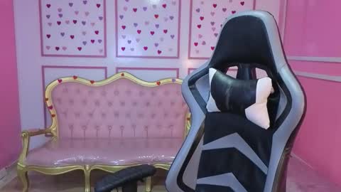 Stephania online show from 09-09-25, 11:32