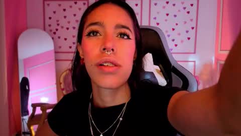 Stephania online show from 01-16-26, 12:09