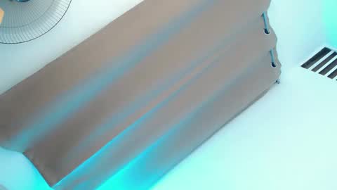 STEPHANIE online show from 01-22-25, 02:56