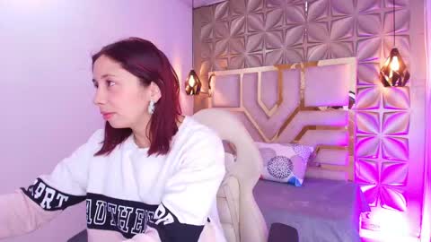 Snapshot of stephaniesun_ chatting on 06-02-26, 12:18 Stephaniesun online show from 06-02-26, 12:18