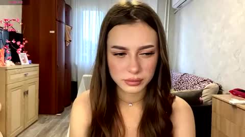 Snapshot of stephaniflicek chatting on 06-24-26, 04:06 Stephani online show from 06-24-26, 04:06