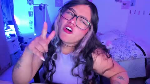 Stephanie  online show from 01-30-25, 02:16