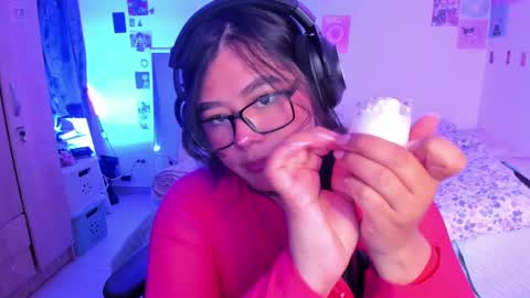 Stephanie  online show from 01-30-25, 05:19