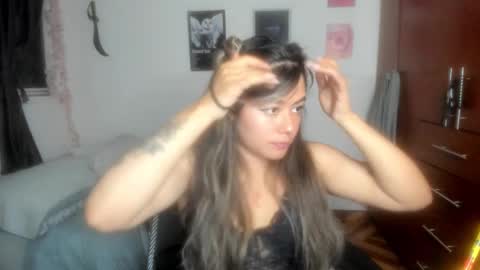 Stephanie  online show from 01-07-26, 02:58