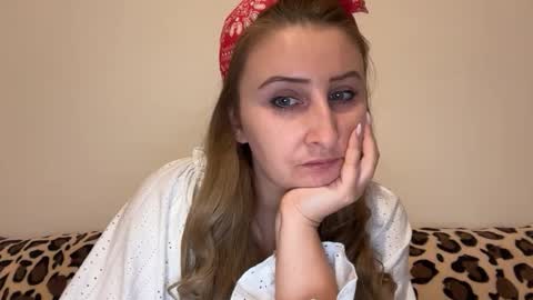 Stephany online show from 01-12-26, 05:07