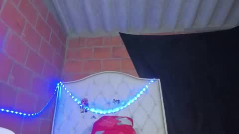 Anny online show from 10-25-25, 11:43