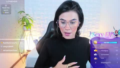 Snapshot of stephanya_ chatting on 01-28-25, 05:54 S T E P H A N Y A online show from 01-28-25, 05:54