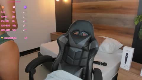 Snapshot of stephanya_ chatting on 11-05-25, 07:25 S T E P H A N Y A online show from 11-05-25, 07:25