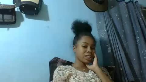 Snapshot of stephaolysca chatting on 04-14-26, 01:06 stephaolysca online show from 04-14-26, 01:06