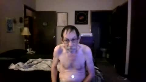 Snapshot of stephenasmith3 chatting on 04-28-26, 01:59 stephenasmith3 online show from 04-28-26, 01:59