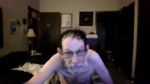 Snapshot of stephenasmith3 chatting on 07-04-26, 01:34 stephenasmith3 online show from 07-04-26, 01:34