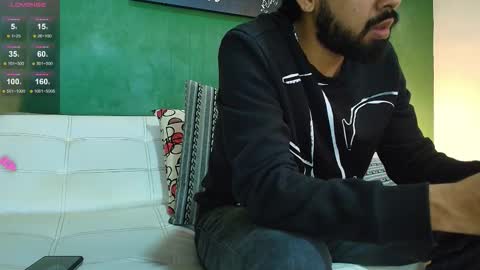    ................     online show from 01-11-26, 08:58