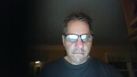 Snapshot of stephenhal9 chatting on 10-24-25, 04:20 stephenhal9 online show from 10-24-25, 04:20