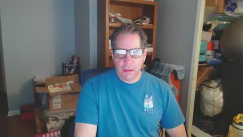 stephenhal9 online show from 12-19-25, 07:04