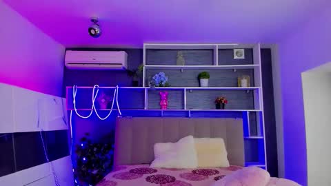 Snapshot of stephierousee chatting on 02-02-26, 06:23 Stephie online show from 02-02-26, 06:23