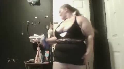 Snapshot of stephsexpress chatting on 09-28-25, 06:02 stephsexpress online show from 09-28-25, 06:02