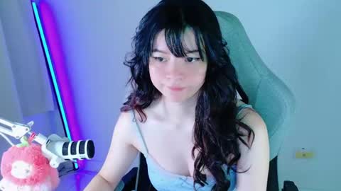 Snapshot of stephybrown chatting on 06-13-26, 05:11 stephy online show from 06-13-26, 05:11