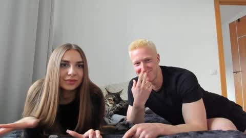 Snapshot of stepsisandstepbro chatting on 05-14-26, 05:42 Step sis and Step bro online show from 05-14-26, 05:42