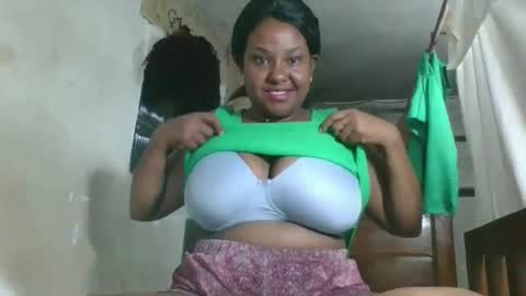 Snapshot of sterina0102 chatting on 01-17-26, 07:46 sterina0102 online show from 01-17-26, 07:46