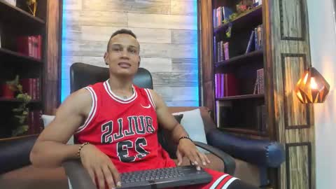 Snapshot of sterling_magnus chatting on 02-09-26, 07:51 online show from 02-09-26, 07:51