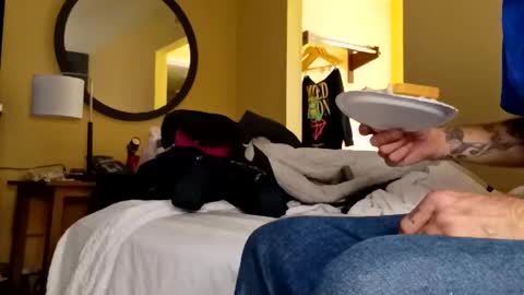 sterng123 online show from 02-25-26, 03:05