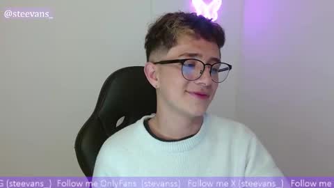 Snapshot of stevans_ chatting on 10-24-25, 05:48 Stevan online show from 10-24-25, 05:48