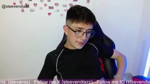 Snapshot of stevans_ chatting on 02-09-26, 05:00 Stevan online show from 02-09-26, 05:00