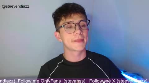 Snapshot of stevans_ chatting on 02-19-26, 03:02 Stevan online show from 02-19-26, 03:02