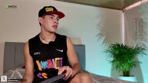 Stevenn online show from 12-04-25, 01:42