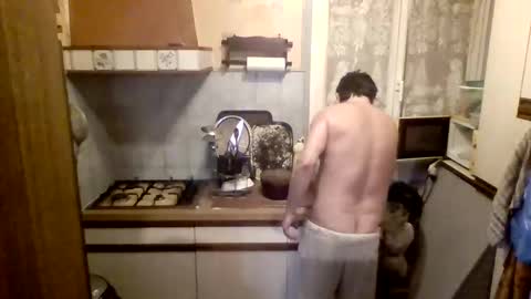 Snapshot of stevefromfrance chatting on 12-21-24, 11:33 stevefromfrance online show from 12-21-24, 11:33