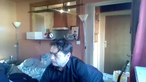 Snapshot of stevefromfrance chatting on 12-26-24, 10:48 stevefromfrance online show from 12-26-24, 10:48