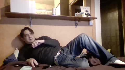 Snapshot of stevefromfrance chatting on 01-22-25, 04:33 stevefromfrance online show from 01-22-25, 04:33