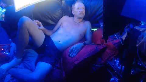 Snapshot of stevemiller0973 chatting on 05-24-26, 12:37 TheCapt. online show from 05-24-26, 12:37