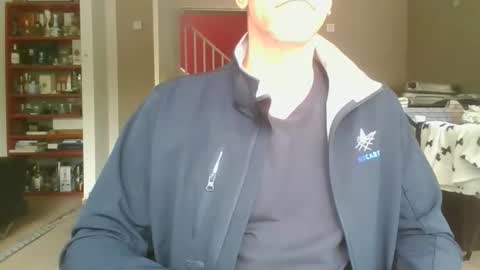 steven123456785857 online show from 10-08-25, 12:25