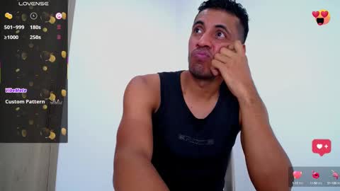 Snapshot of steven_smith05 chatting on 02-20-25, 07:01 Esteban online show from 02-20-25, 07:01