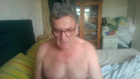 Snapshot of stevencharles54 chatting on 07-03-26, 05:25 slave for computer control online show from 07-03-26, 05:25