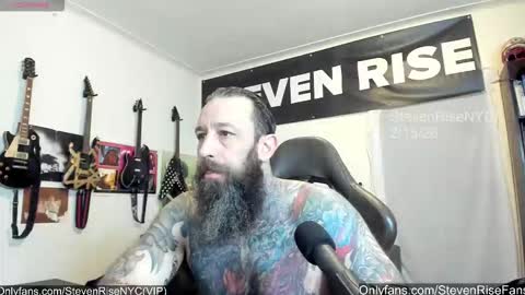 Snapshot of stevenrisenyc chatting on 02-15-26, 11:41 StevenRiseNYC online show from 02-15-26, 11:41