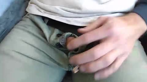 Snapshot of steveo_85 chatting on 11-05-25, 11:32 white beef online show from 11-05-25, 11:32