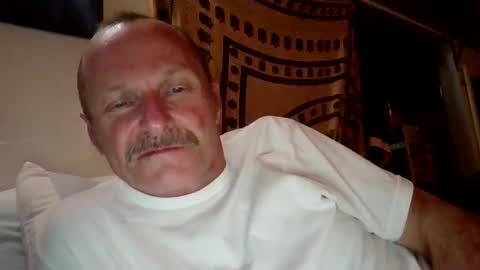 steviehard7 online show from 11-01-25, 09:22