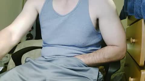 Snapshot of stevo69697 chatting on 06-07-26, 06:06 Chillguy online show from 06-07-26, 06:06