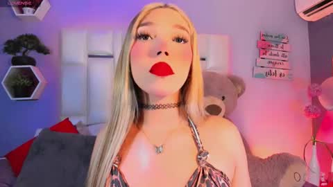 Steisee Reyes online show from 10-10-25, 06:23