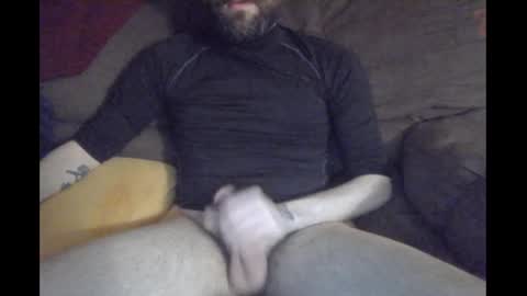 stickywhiteslime online show from 04-12-26, 07:35