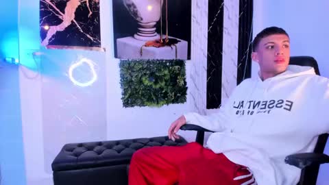 Snapshot of stiiveen_24cm chatting on 12-04-24, 06:22 Stiven brendan online show from 12-04-24, 06:22