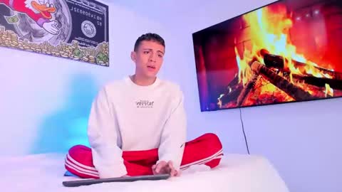 Snapshot of stiiveen_24cm chatting on 12-31-24, 01:41 Stiven brendan online show from 12-31-24, 01:41