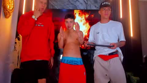 Snapshot of stiiveen_24cm chatting on 09-20-25, 07:09 Stiven brendan online show from 09-20-25, 07:09